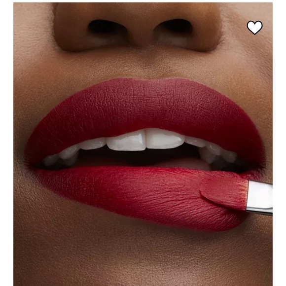 NWT MAC 2-Pc. Winter's Kiss Mini Lip Set COLOR RED - Picture 4 of 6